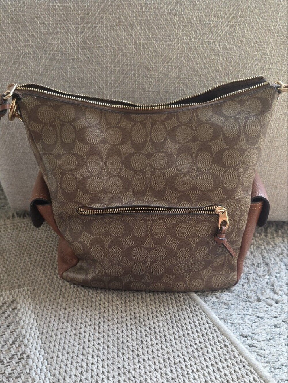 Coach Signature Canvas Hobo Shoulder Bag in Brown - Picture 3 of 5
